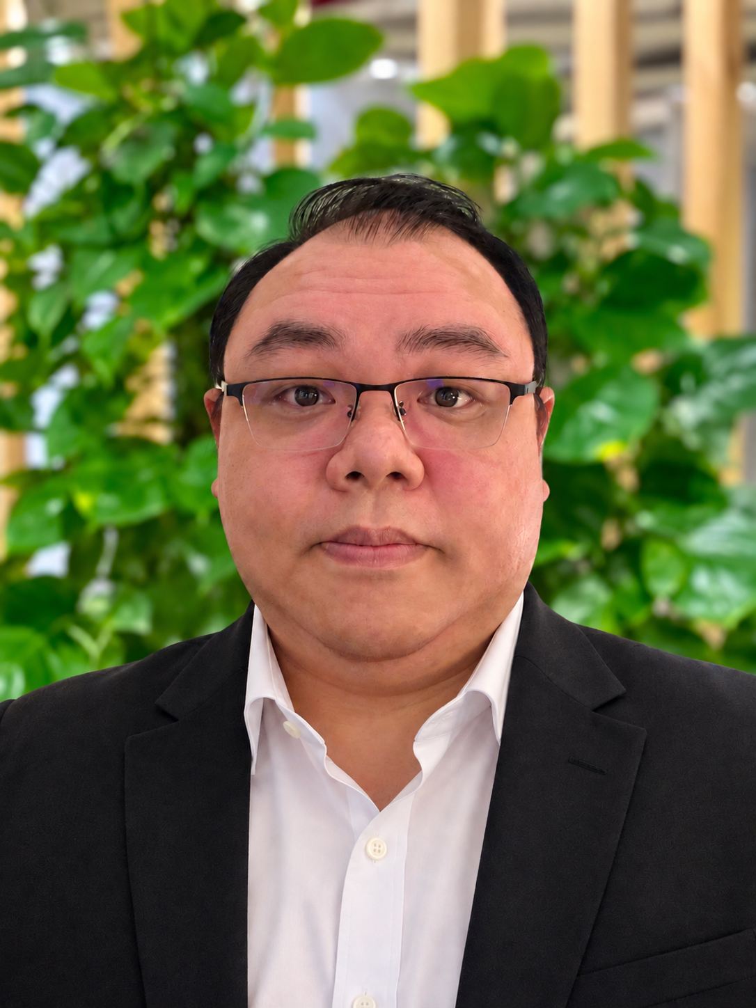 Speaker profile image for Charles Lee Weng Fee